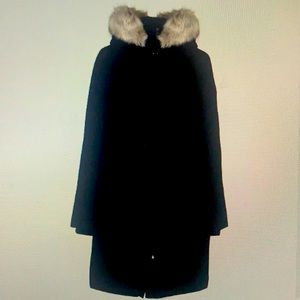 BRAND NEW WITH TAGS - Woman’s DKNY belted long puffer jacket.